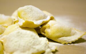 Come fare Ravioli Fatti in Casa: ricetta impasto e Idee per ripieni deliziosi