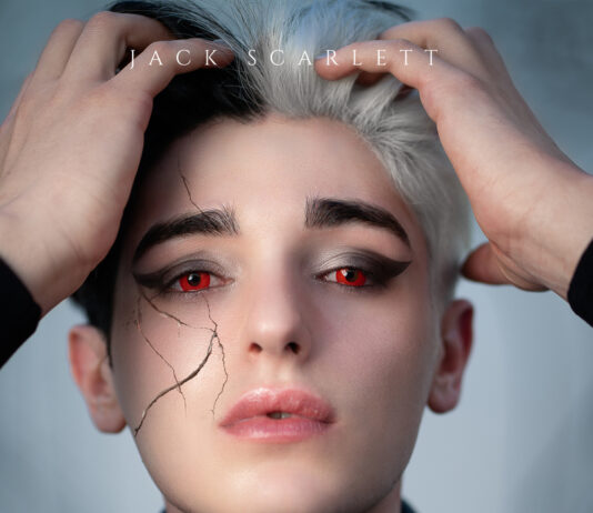 "Discorsi a metà" è il nuovo singolo di Jack Scarlett: significato del brano e dove ascoltarlo