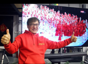 Jackie Chan biografia chi è, età, altezza, carriera, film, quanti Oscar ha vinto, figli, moglie e vita privata