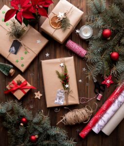 Perché si fanno i regali a Natale? Origine e Significato della Tradizione