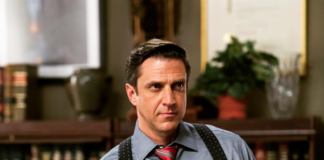 Raul Esparza biografia: chi è, età, altezza, peso, figli, moglie, carriera, Instagram e vita privata