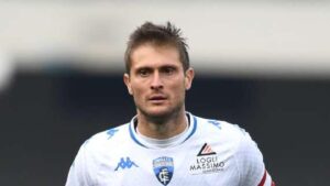 Simone Romagnoli biografia: chi è, età, altezza, peso, tatuaggi, figli, moglie, carriera, Instagram e vita privata