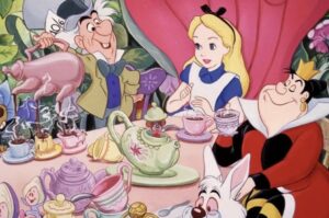 Alice nel Paese delle Meraviglie: Storia, significato, cosa beve Alice per diventare piccola, personaggi e curiosità