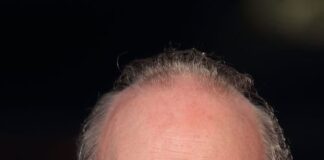 Tim McInnerny biografia: chi è, età, altezza, peso, figli, moglie, carriera, Instagram e vita privata