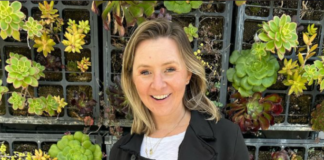 Beverley Mitchell biografia: chi è, età, altezza, peso, carriera, figli, marito, Instagram e vita privata