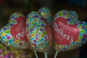 Festa della Mamma: Origini, Significato, Storia, Tradizioni, perché e quando si festeggia
