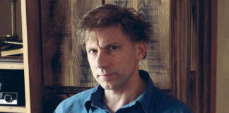 Simon McBurney biografia: chi è, età, altezza, peso, carriera, figli, moglie, Instagram e vita privata