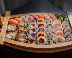 Mangiare Sushi fa ingrassare? Calorie, Dieta, Quanti pezzi mangiare, curiosità e consigli