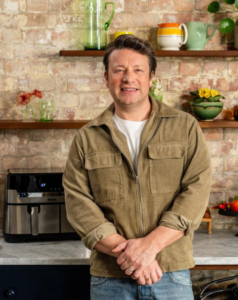 Jamie Oliver chi è? Biografia, età, carriera, YouTube, figli, moglie, Instagram e vita privata