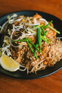 Pad Thai che cos'è? Storia, origine, ricetta, cottura, varianti e curiosità