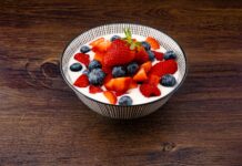 Come rendere lo Yogurt Greco più buono: abbinamenti, consigli e idee sfiziose
