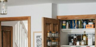 Guida Completa per Organizzare e Mantenere in Ordine la Dispensa della Cucina