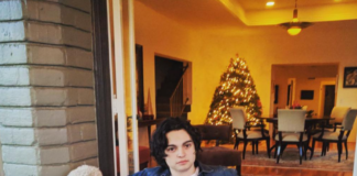 Max Burkholder chi è? Biografia, età, altezza, peso, carriera, figli, moglie, Instagram e vita privata