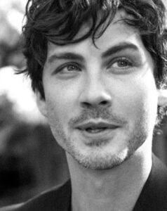 Logan Lerman chi è? Biografia, età, altezza, peso, carriera, partner, Instagram e vita privata