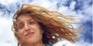 Julia Piaton chi è? Biografia, età, altezza, peso, carriera, figli, marito, Instagram e vita privata