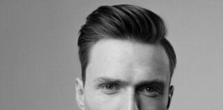 Karsten Warholm chi è? Biografia, età, altezza, peso, carriera, figli, moglie, Instagram e vita privata