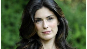 Anna Valle pronta a conquistare il pubblico con due Nuove Fiction: tutti i dettagli