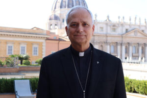 Robert Francis Prevost chi è? Biografia, età, da dove viene, carriera e Ministero Ecclesiastico