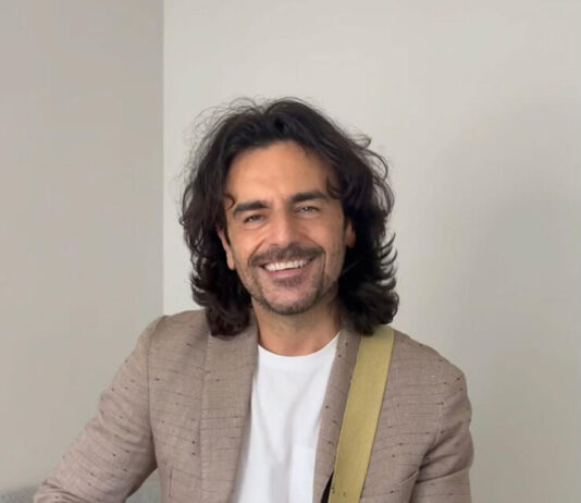"Che Meraviglia": Il nuovo singolo di Davide De Marinis nella colonna sonora del film "Sei sempre stata tu"