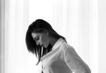 Anna Tatangelo è incinta del secondo figlio l'annuncio sui social e la dolce attesa