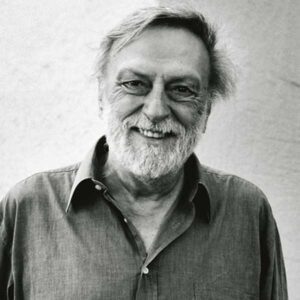 Chi era e cosa ha fatto Gino Strada? Biografia, opere, pensiero e famiglia del medico fondatore di Emergency