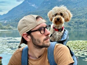 Francesco Taverna chi è? Biografia età, che lavoro fa, Chico Maltipoo, moglie e figli, Instagram e libri