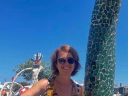 Claudia de Lillo (Elasti) chi è