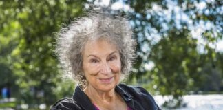 Margaret Atwood chi è? Biografia completa, opere e carriera della grande scrittrice canadese Margaret Atwood chi è