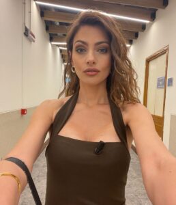 Chi è Laura Barth Chi è Laura Barth?