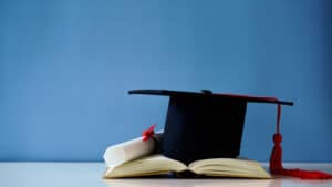 Frasi di auguri per la laurea da dedicare idee e consigli Frasi di auguri per la laurea da dedicare: idee e consigli