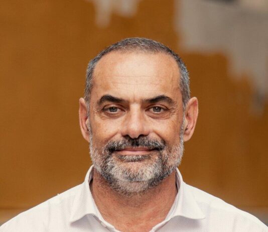 Gianumberto Accinelli chi è