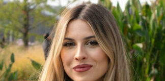 "Senti questa canzone" è il suo nuovo singolo di Lokidallaluna