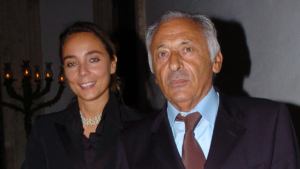 Chi è Daniela Gimmelli, moglie di Mogol amore e differenza d’età Chi è Daniela Gimmelli, moglie di Mogol: amore e differenza d’età