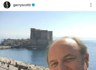 Chi è la moglie di Gerry Scotti e quanti figli ha? Tutto sulla famiglia del famoso conduttore Chi è la moglie di Gerry Scotti e quanti figli ha? Tutto sulla famiglia del famoso conduttore
