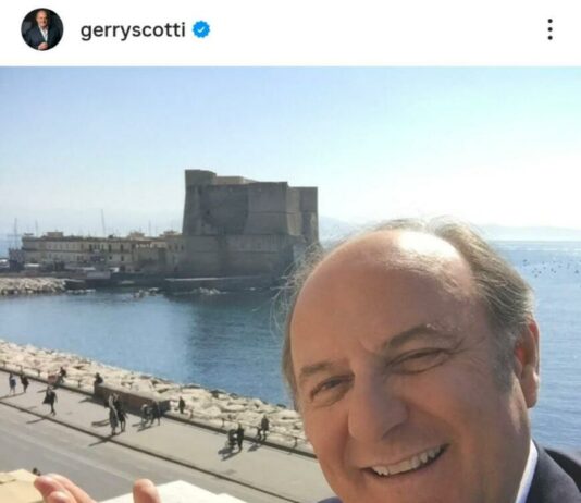 Chi è la moglie di Gerry Scotti e quanti figli ha? Tutto sulla famiglia del famoso conduttore
