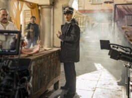 Una finestra vista lago