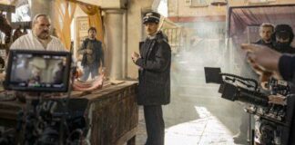 Una finestra vista lago