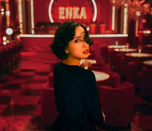 "Andrai all’inferno": la nuova serie Netflix sulla chiromante Kazuko Hosoki