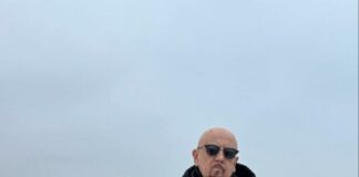 Enrico Ruggeri chi è