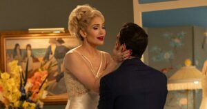 Il bacio della donna ragno: la storia di fantasia e passione con Jennifer Lopez e Diego Luna