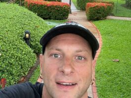 Perché il cantante Clementino si chiama così? Scopri il vero nome e la storia del rapper