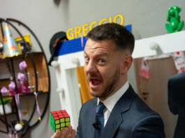 Come è diventato famoso Alessandro Cattelan