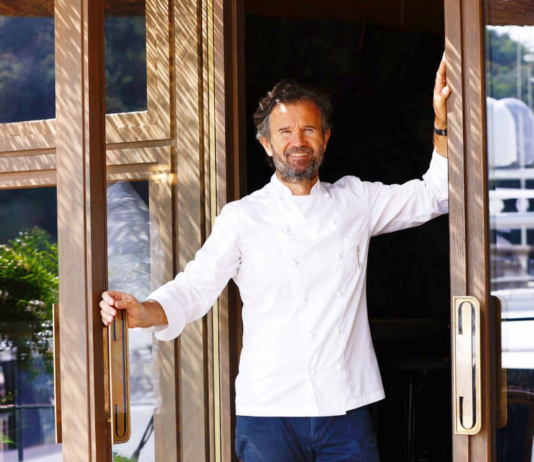 Chi è la moglie di Carlo Cracco e quanti figli ha lo chef stellato?