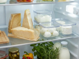 Come conservare il formaggio in frigo: guida completa