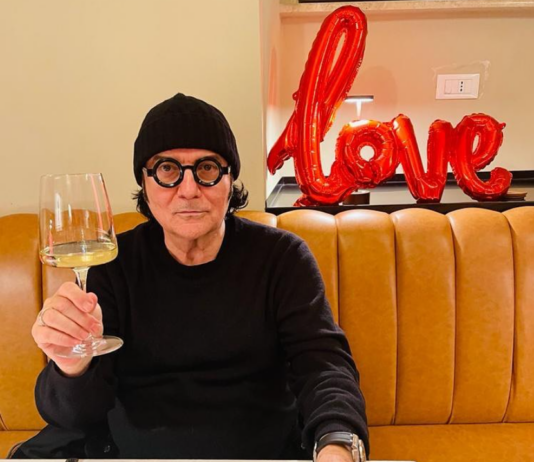 Qual è il vero nome di Renato Zero? Scopri il nome e le curiosità del cantante