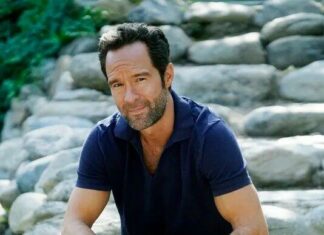 Chris Diamantopoulos chi è?