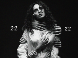 Elis presenta 22:22: il nuovo EP tra elettronica e cantautorato italiano