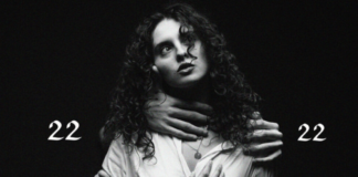 Elis presenta 22:22: il nuovo EP tra elettronica e cantautorato italiano Elis presenta 22:22: il nuovo EP tra elettronica e cantautorato italiano