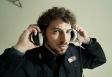 Revman, il poliziotto rapper a Roma: musica, legalità e giovani per il 174° anniversario della Polizia di Stato Revman, il poliziotto rapper a Roma: musica, legalità e giovani per il 174° anniversario della Polizia di Stato