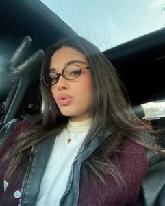 Lizge Cömert chi è Lizge Cömert chi è